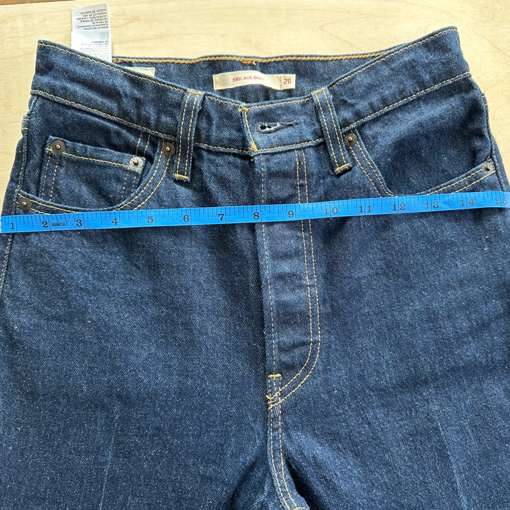 Levi’s Ribcage High Rise Bootcut Jeans - Picture 15 of 16